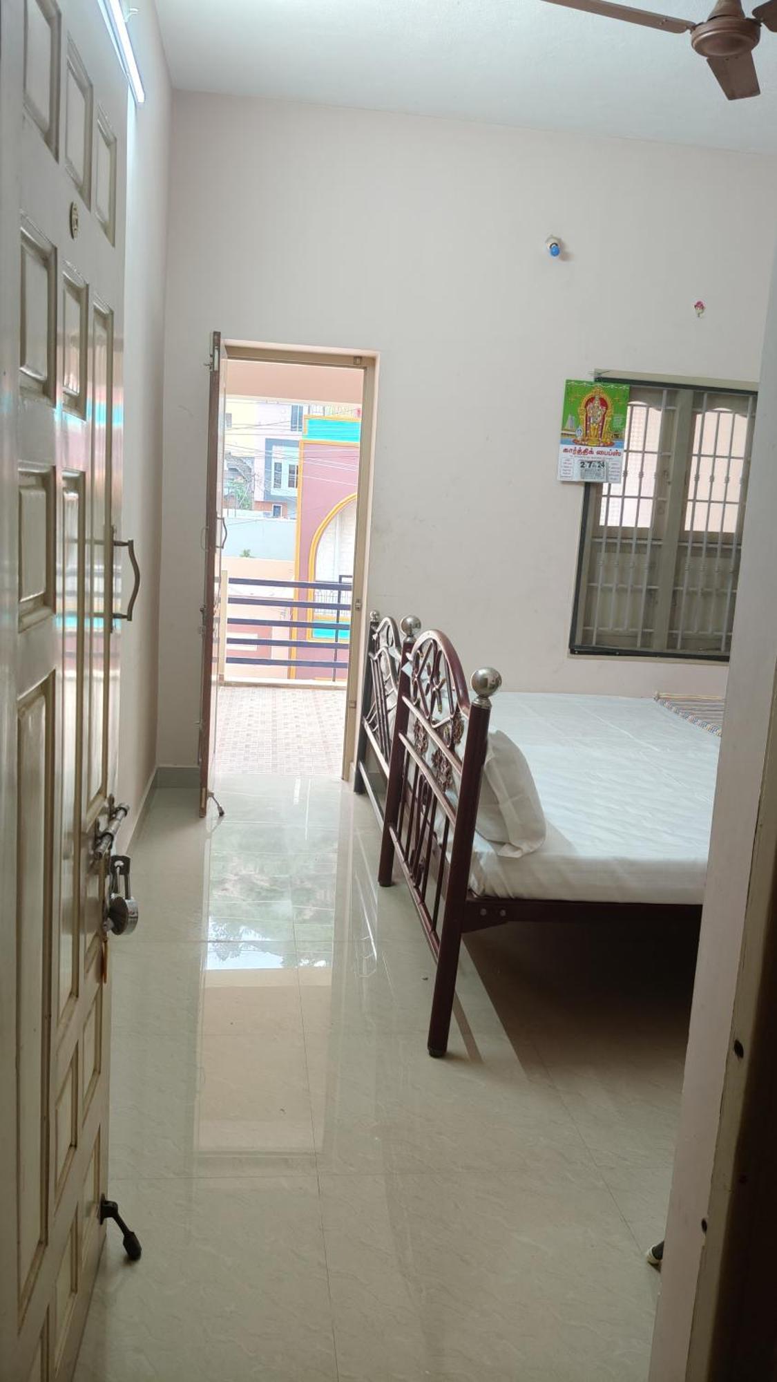Tiruvannāmalai Dheeksha Homestay מראה חיצוני תמונה